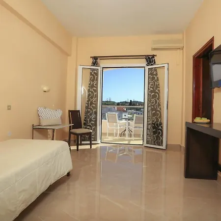 Ξενοδοχείο Cavomarina Beach- Adults Only 4*