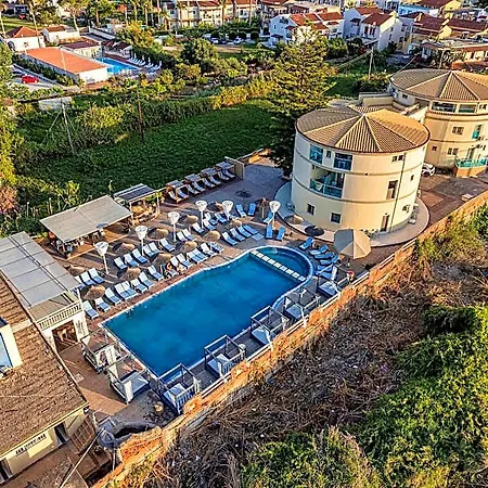 Hotel Cavomarina Beach- Adults Only