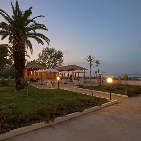 酒店 Cavomarina Beach- Adults Only