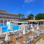 Cavomarina Beach- Adults Only ホテル 4*