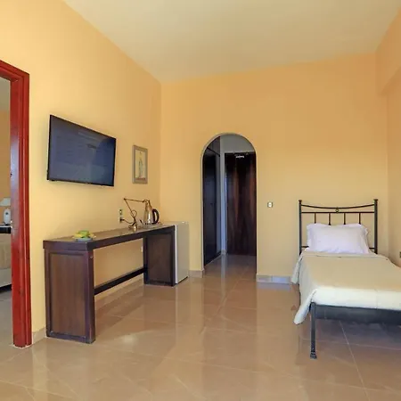 Hotel Cavomarina Beach- Adults Only