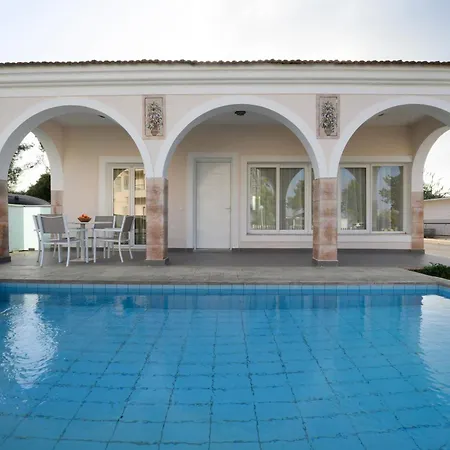 Otel Cavomarina Beach- Adults Only 4*