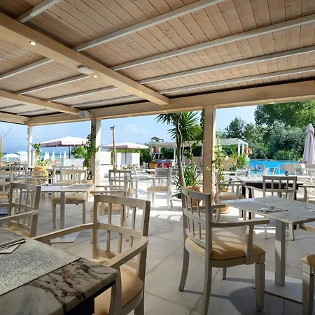 Cavomarina Beach- Adults Only Otel
